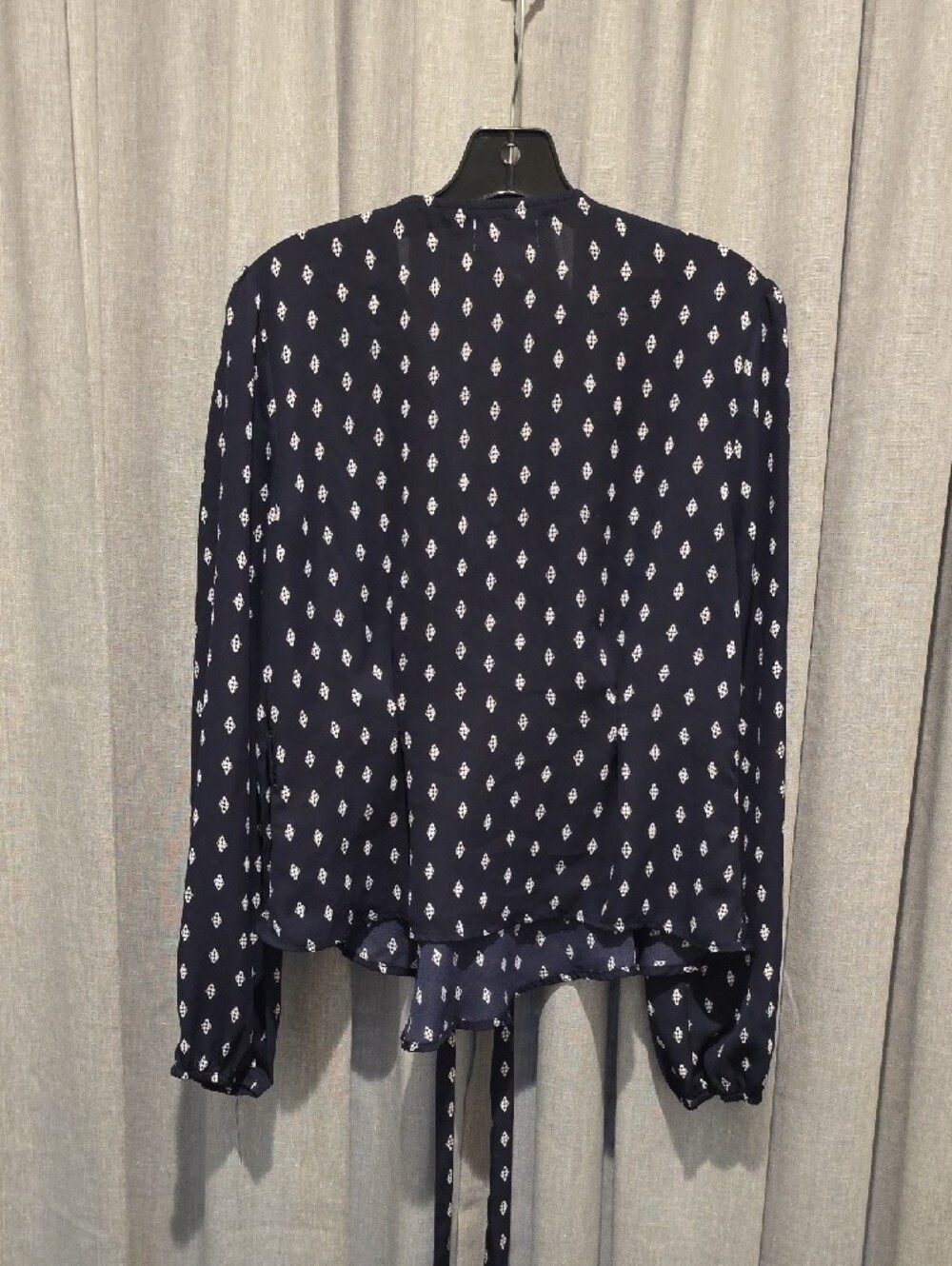Vixbe Jilee Navy Diamond Printed V-Neck Tie-Waist Wrap Blouse - Picture 7 of 11